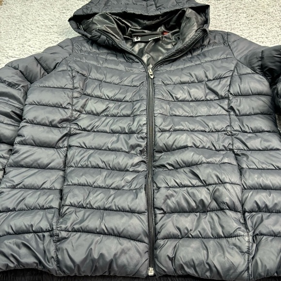 Spyder Coat Womens Medium Black Hooded Zip Pockets Cozy Style # 72H66009-01 - Picture 3 of 7